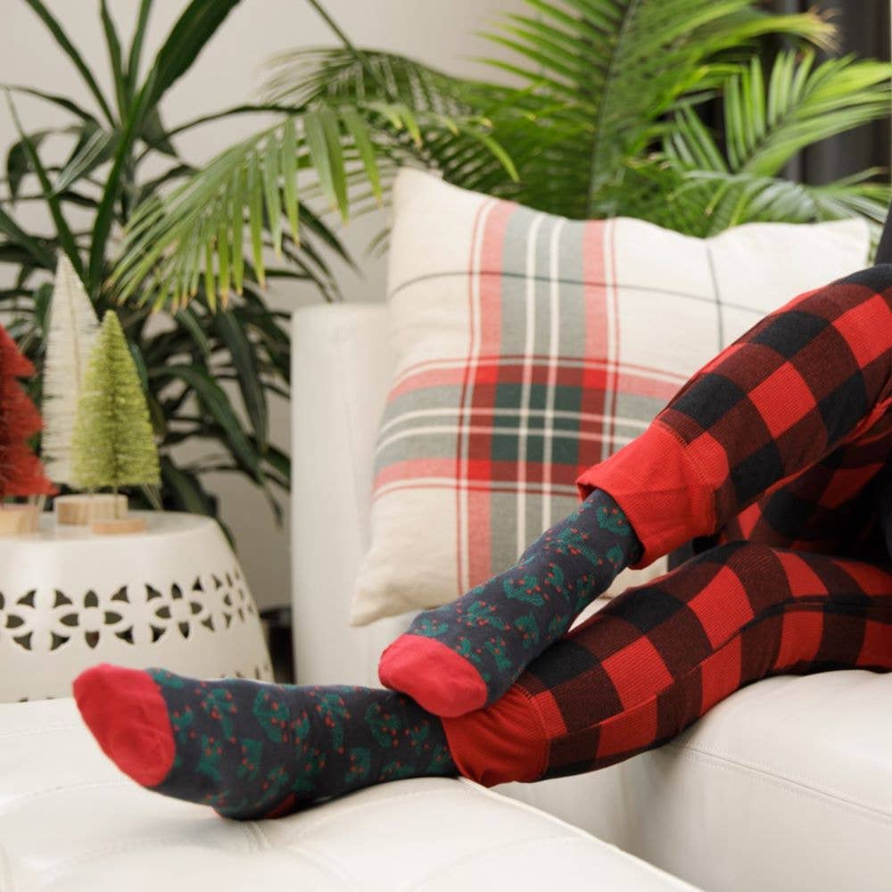 VIM & VIGR - 15 - 20 mmHg Cotton Compression Socks: Mistle Toe: Black & Berry / Large/Extra Large - Green Ash Decor