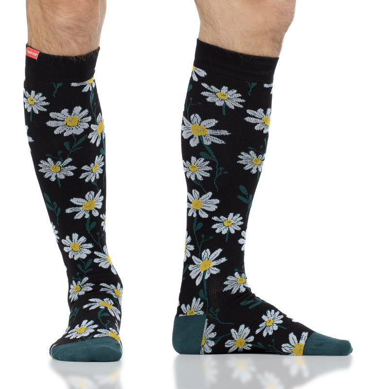 VIM & VIGR - 20 - 30 mmHg Cotton Compression Socks: Crazy Daisy: Black & Yellow - Green Ash Decor