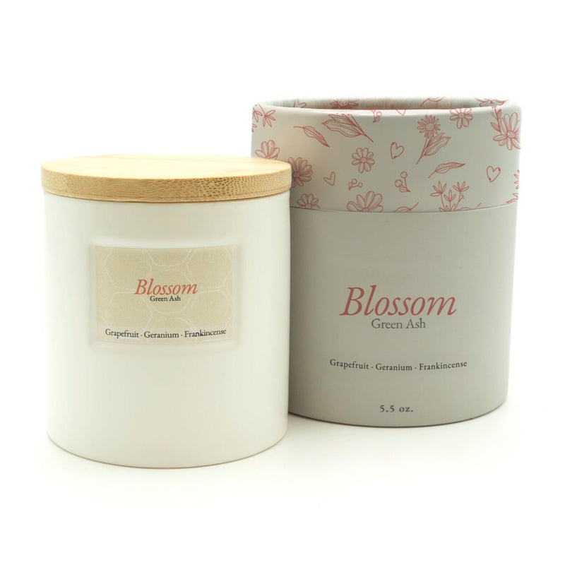 5.5 oz Blossom - Green Ash Decor