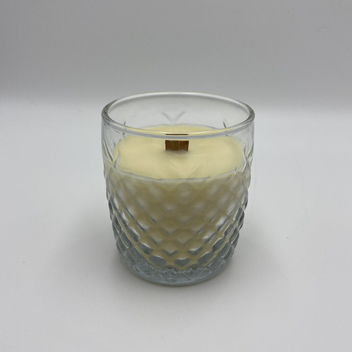10.5oz Cross-Hatch Glass with Crackling Wooden Wick - Green Ash Decor